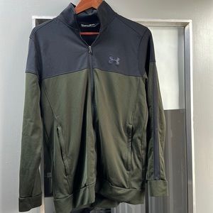 Men’s Under amour long sleeve zip up shirt.  Sz M